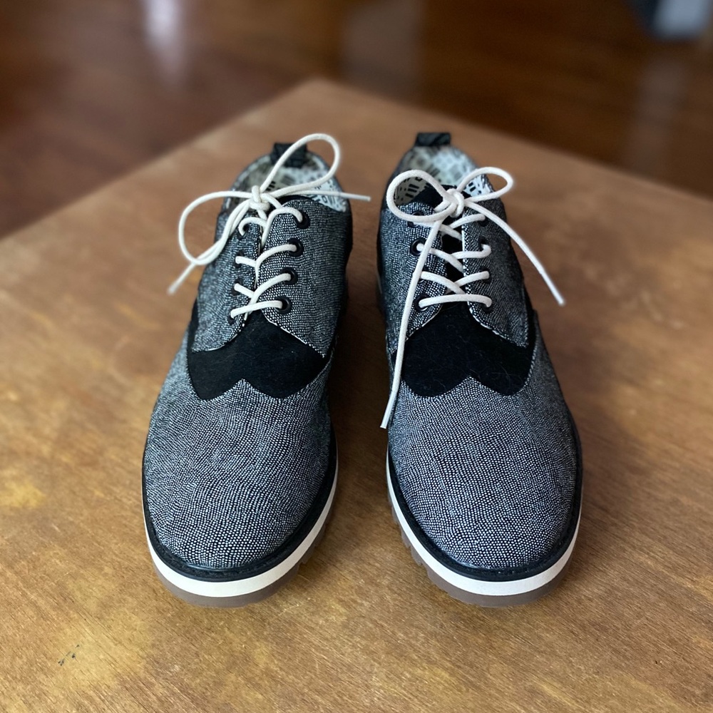 TOMS Dress Shoes